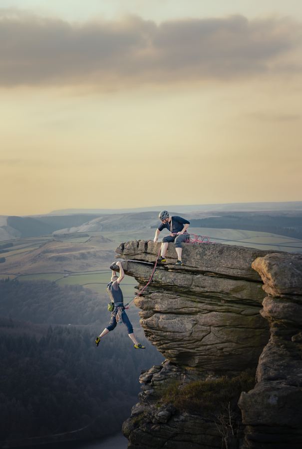 Out on a hike: Street photography by Hamza Shaf, image 3